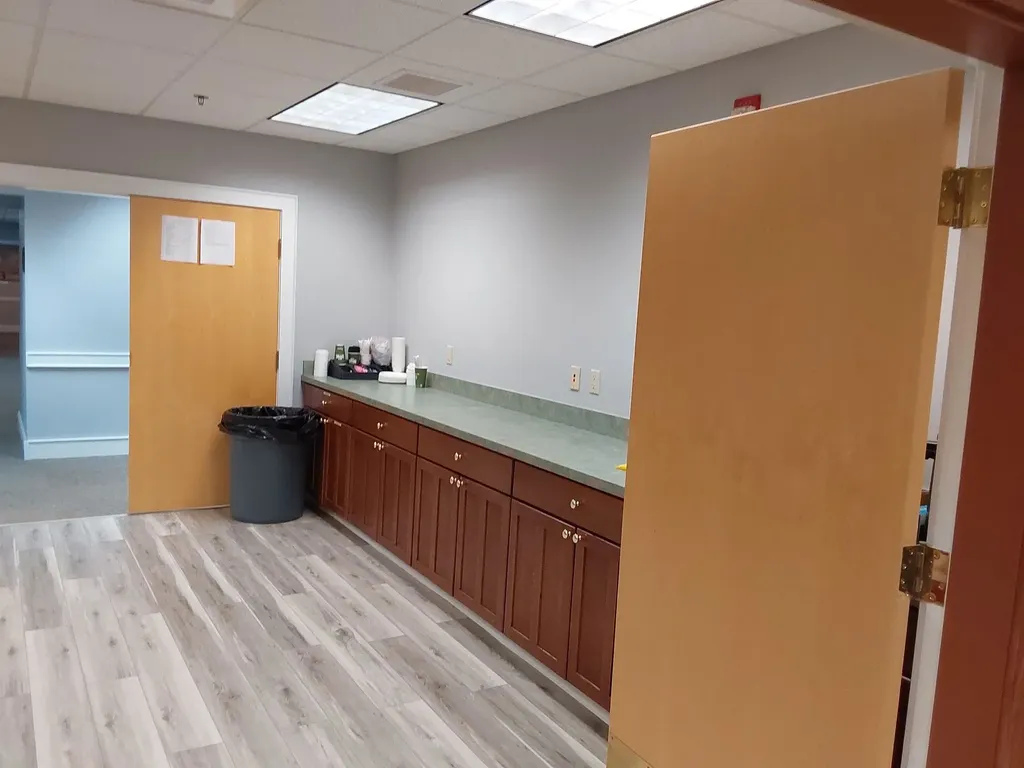 25 Triangle Park Concord NH 03301