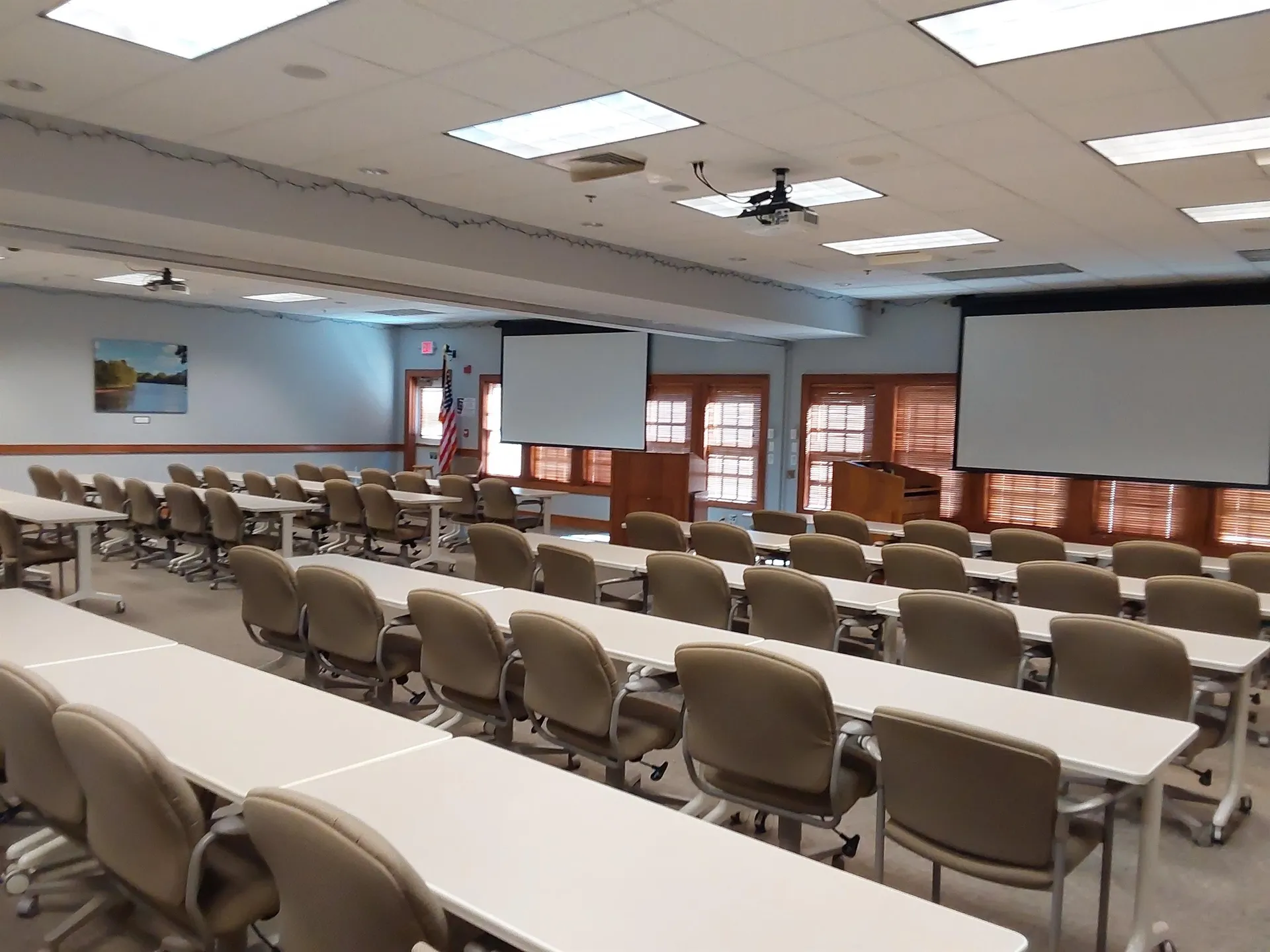 25 Triangle Park Concord NH 03301