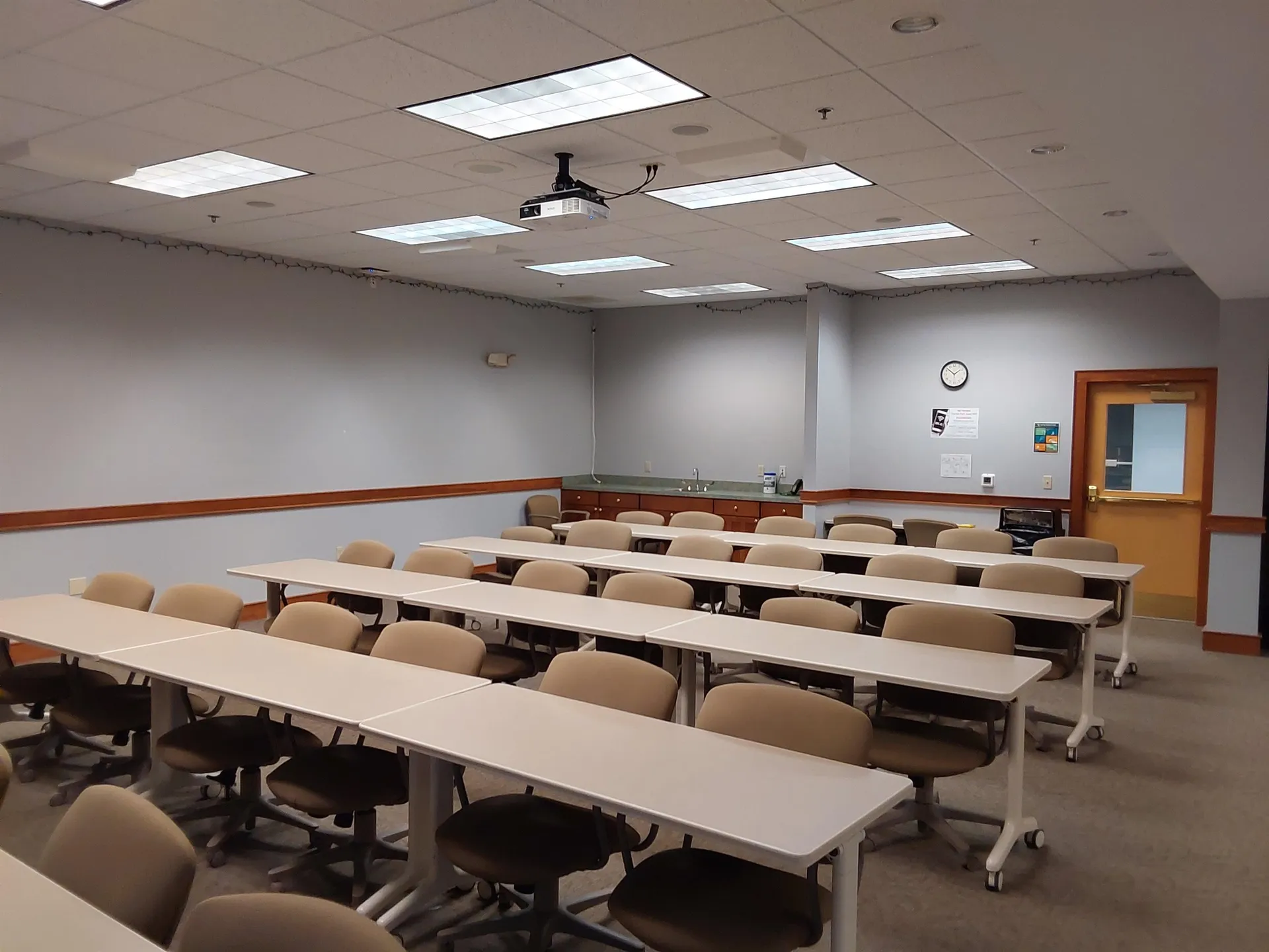 25 Triangle Park Concord NH 03301