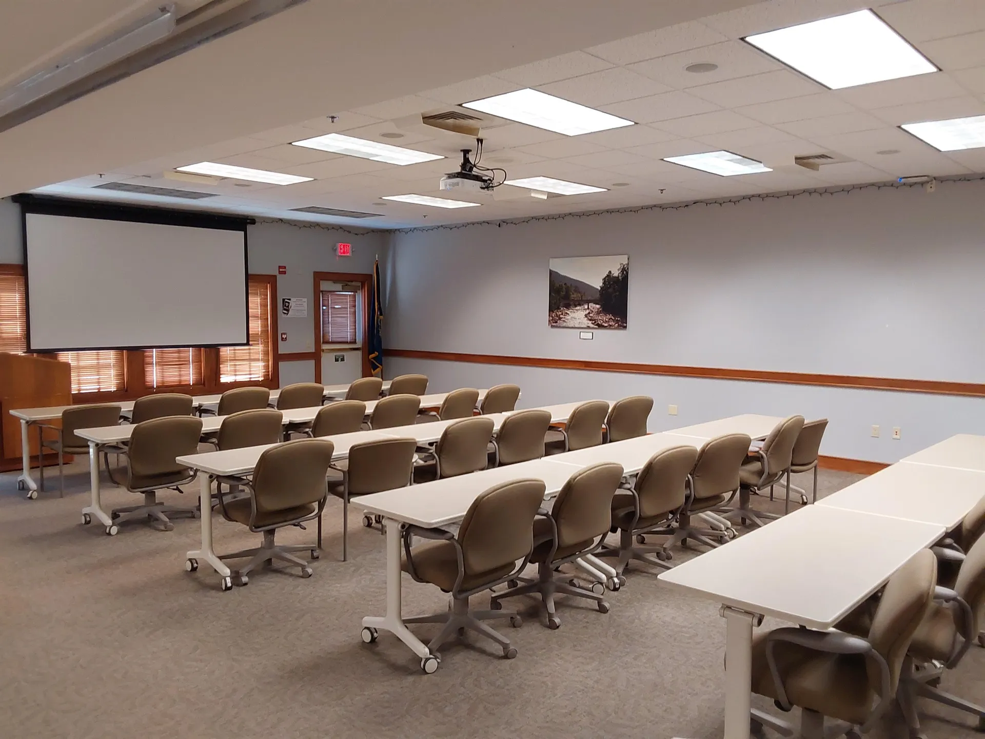 25 Triangle Park Concord NH 03301