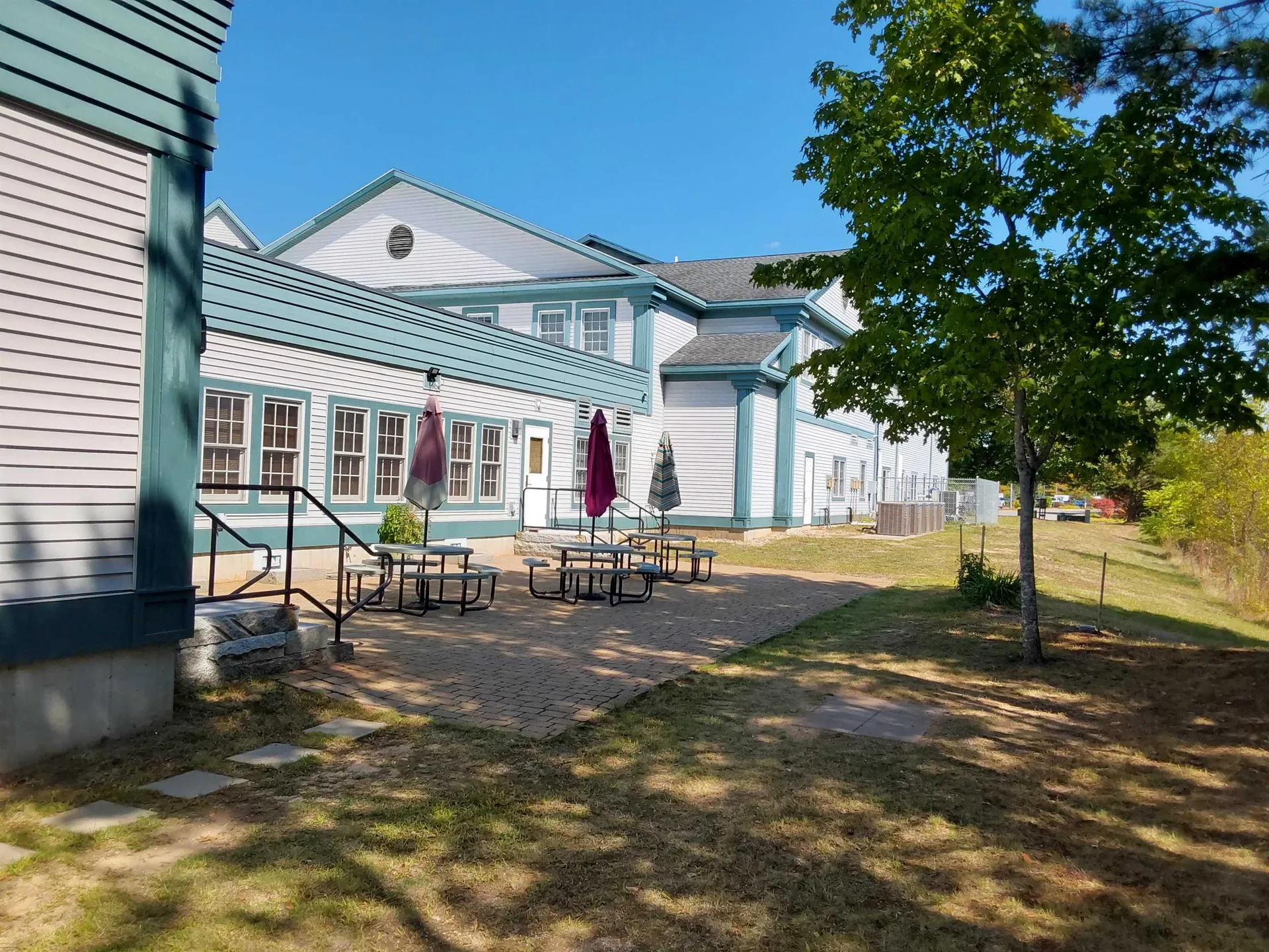 25 Triangle Park Concord NH 03301