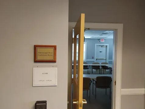 25 Triangle Park Concord NH 03301