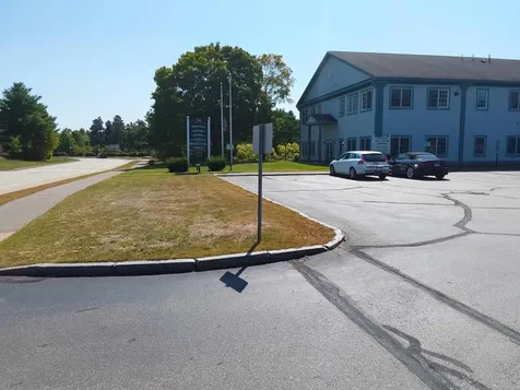 25 Triangle Park Concord NH 03301