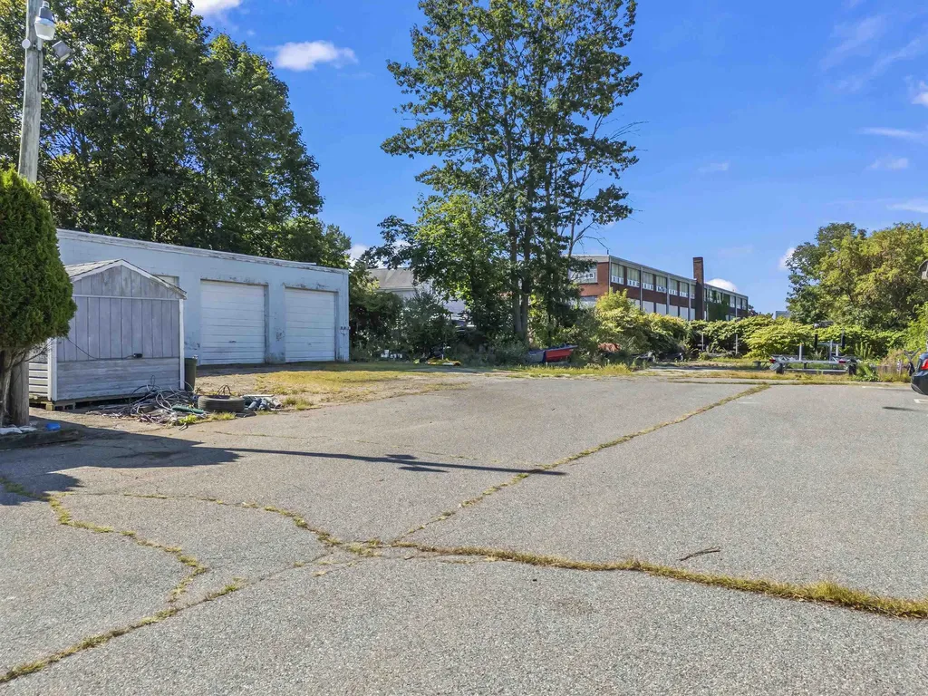 98 Cornwall Street Portsmouth NH 03801