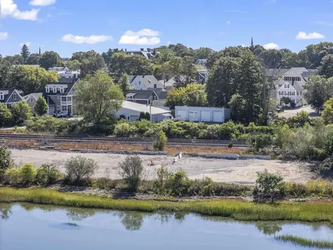 98 Cornwall Street Portsmouth NH 03801