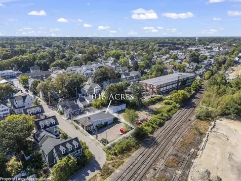 98 Cornwall Street Portsmouth NH 03801