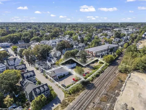 98 Cornwall Street Portsmouth NH 03801