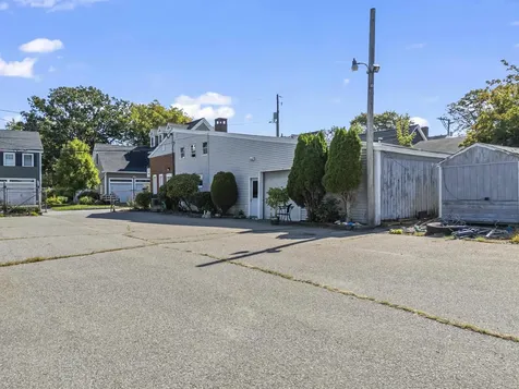 98 Cornwall Street Portsmouth NH 03801