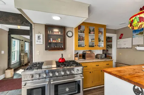 28 Sanderson Drive Pittsfield NH 03263