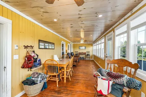 28 Sanderson Drive Pittsfield NH 03263