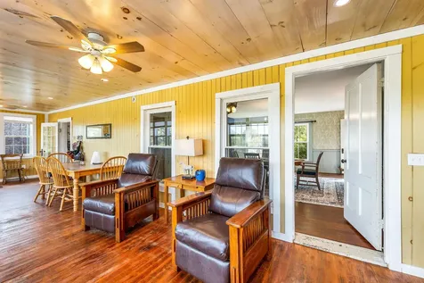 28 Sanderson Drive Pittsfield NH 03263