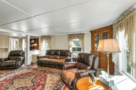 28 Sanderson Drive Pittsfield NH 03263