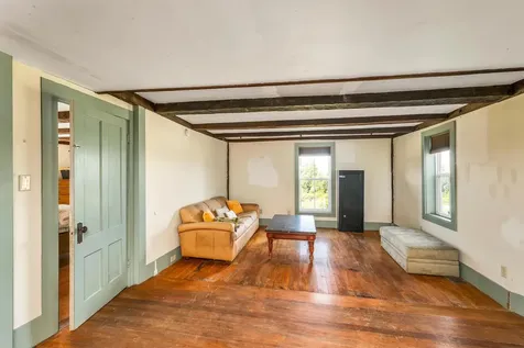 28 Sanderson Drive Pittsfield NH 03263