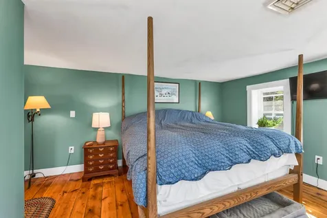 28 Sanderson Drive Pittsfield NH 03263