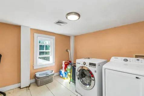 28 Sanderson Drive Pittsfield NH 03263