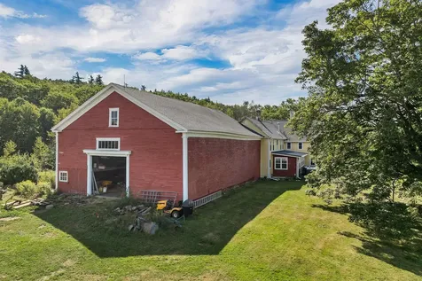 28 Sanderson Drive Pittsfield NH 03263