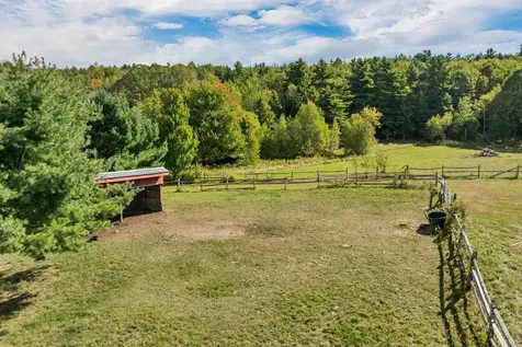 28 Sanderson Drive Pittsfield NH 03263