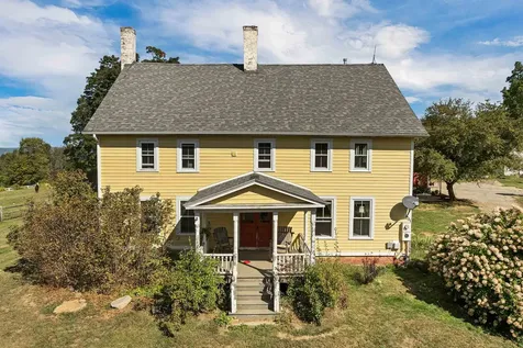 28 Sanderson Drive Pittsfield NH 03263