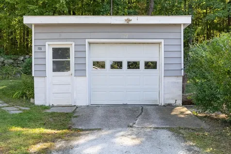 725 Porterwood Drive Williston VT 05495