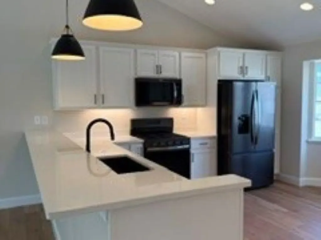 1A Connor Court Epping NH 03042