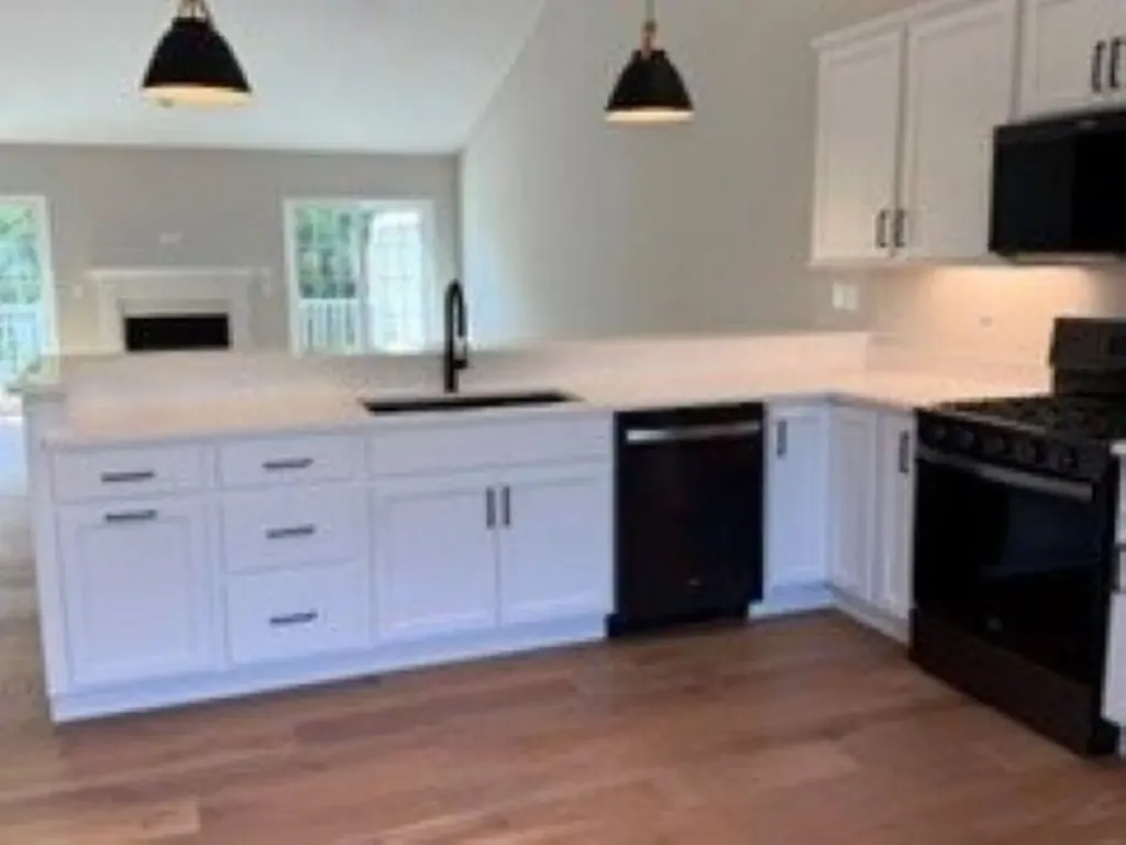 1A Connor Court Epping NH 03042