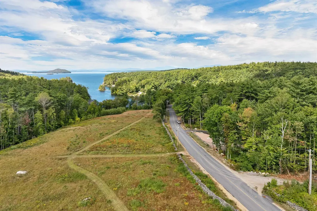 104 Roberts Cove Road Alton NH 03810