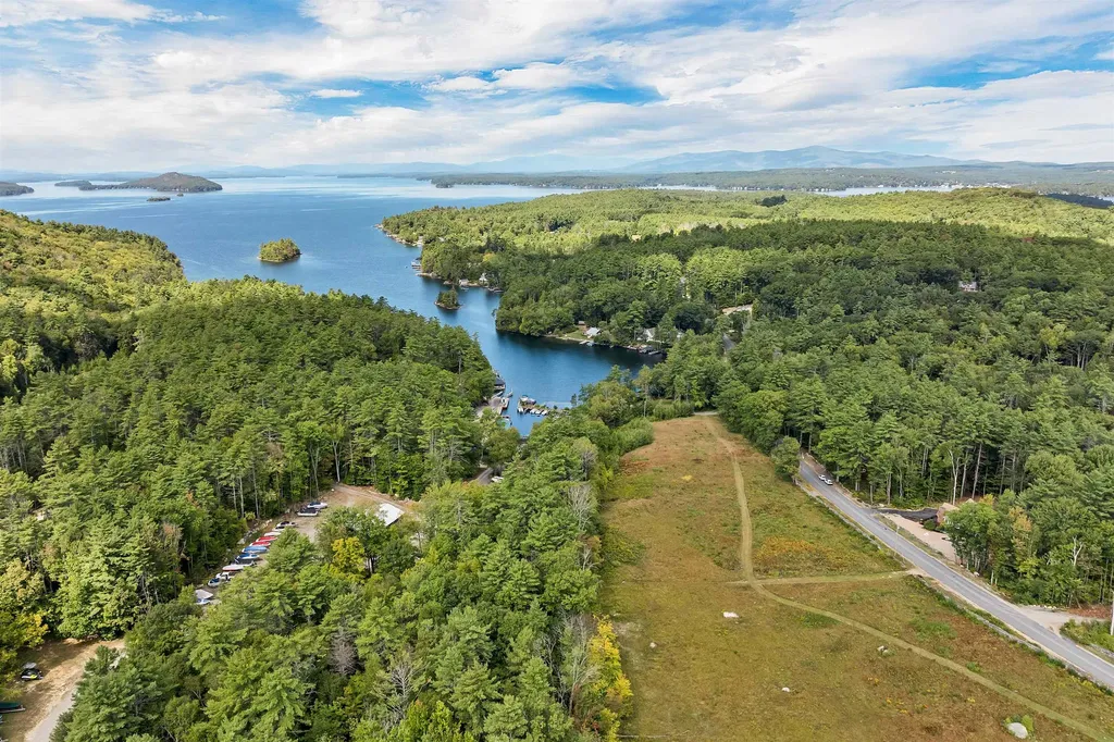 104 Roberts Cove Road Alton NH 03810