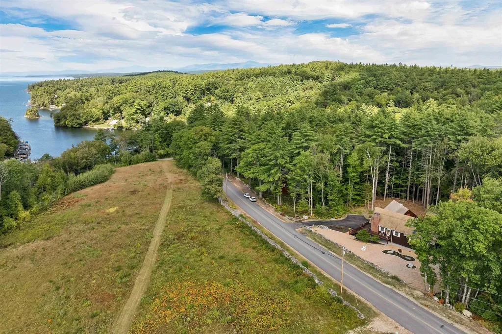 104 Roberts Cove Road Alton NH 03810