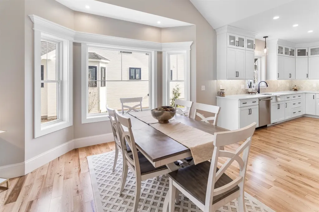 16 Little River Road Exeter NH 03833