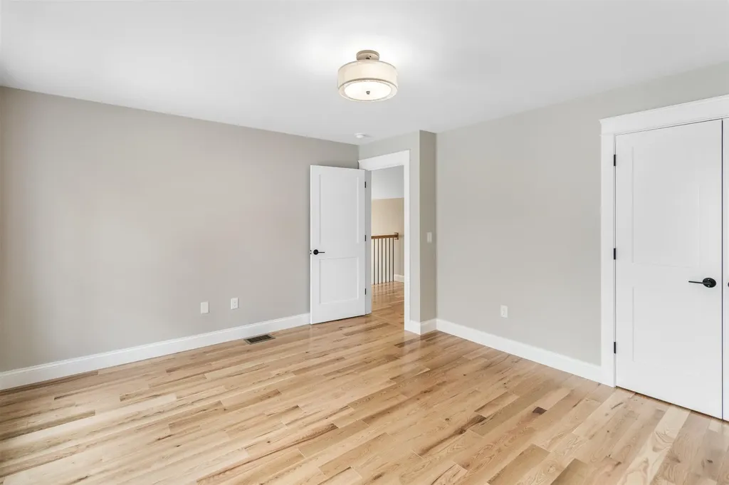 16 Little River Road Exeter NH 03833