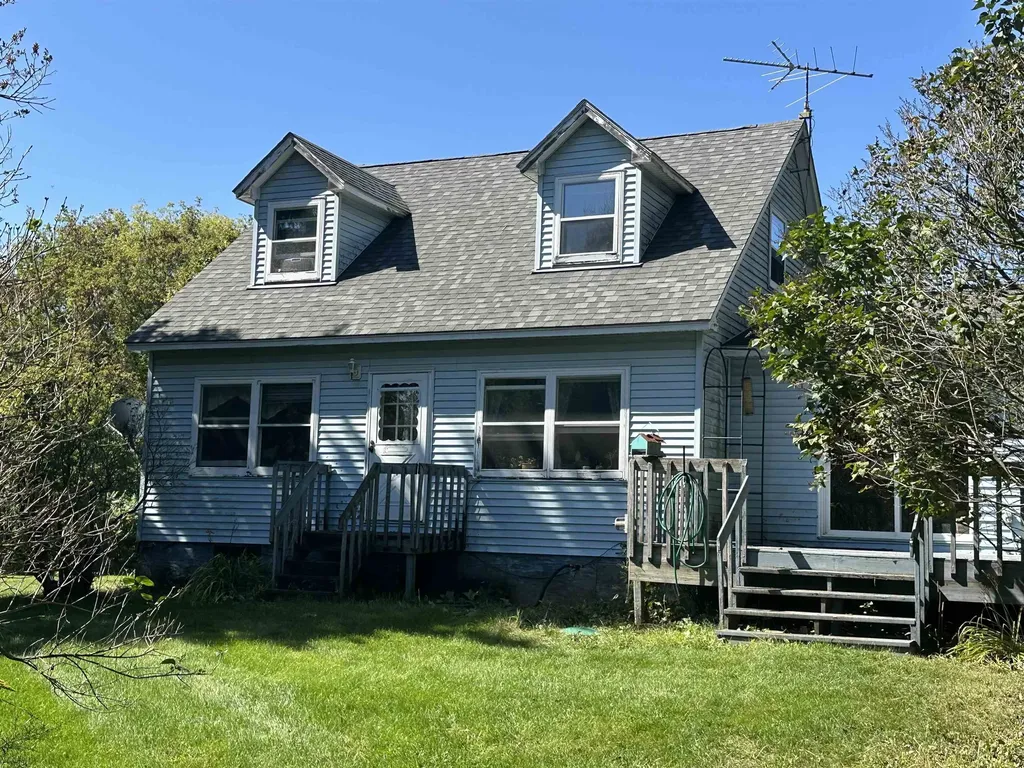 3 Mountain View Grand Isle VT 05458