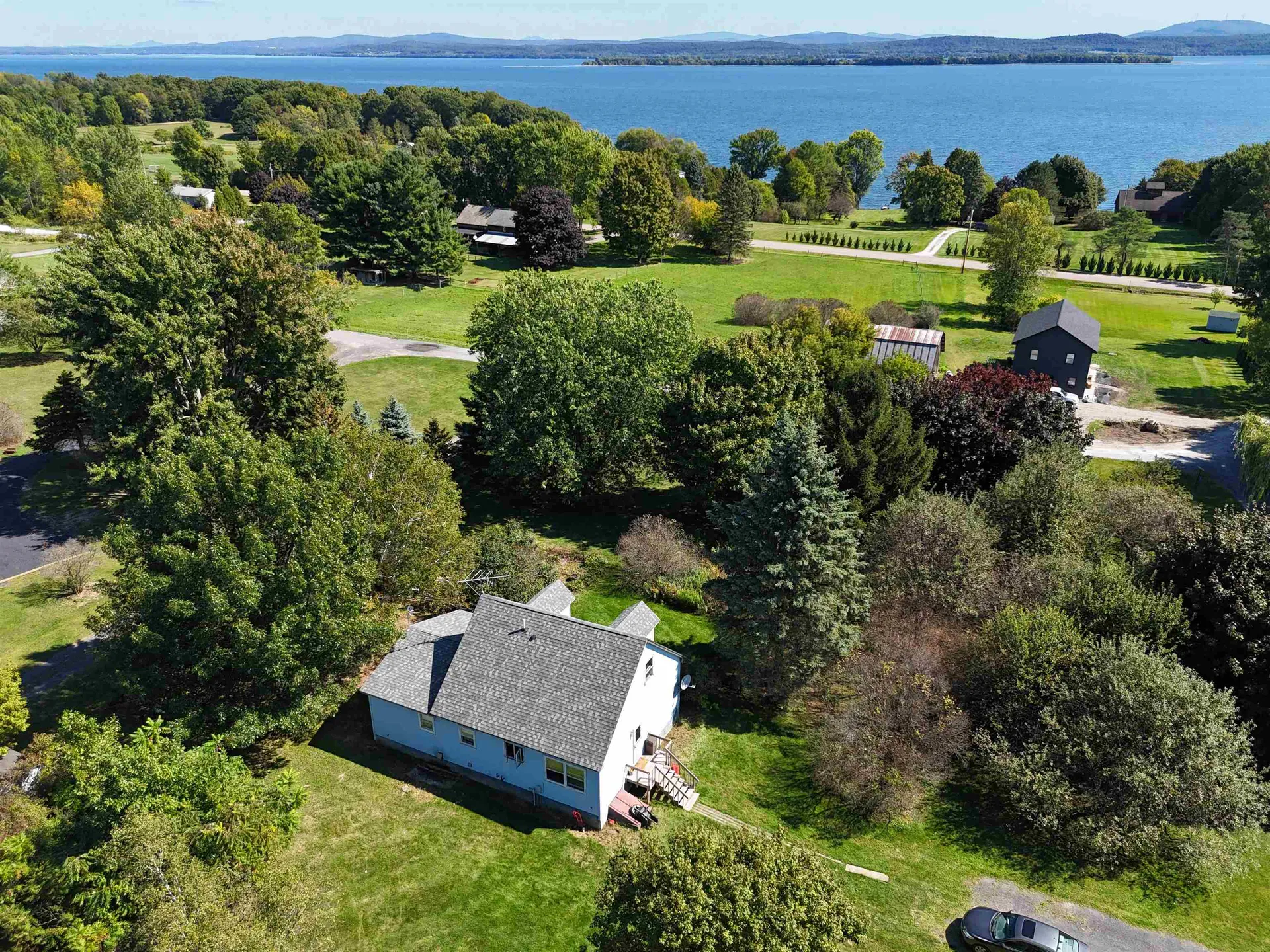 3 Mountain View Grand Isle VT 05458