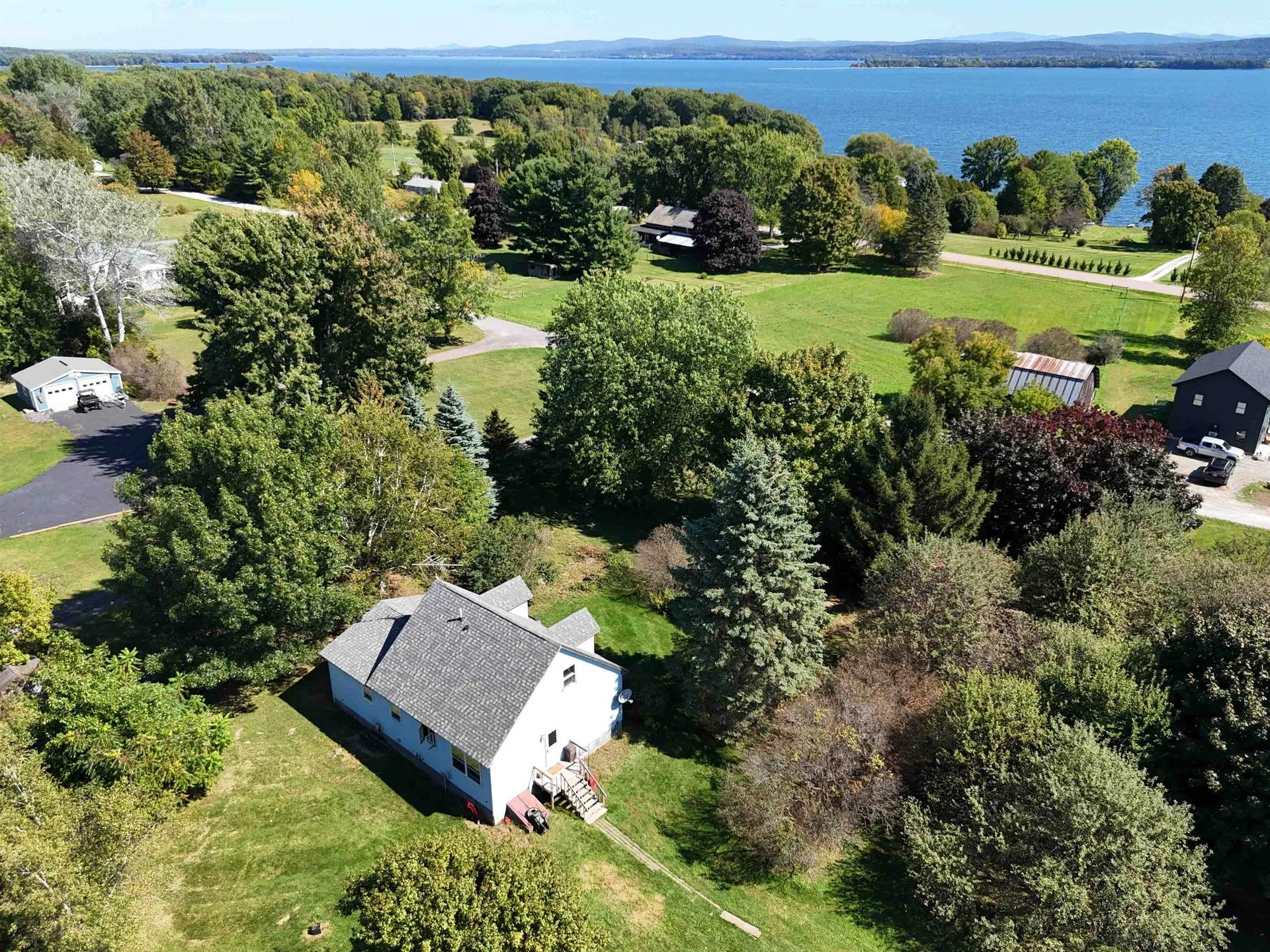 3 Mountain View Grand Isle VT 05458