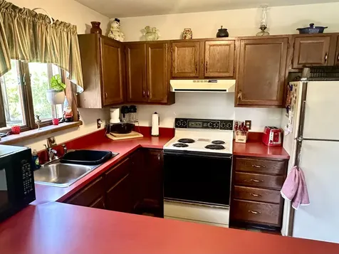 3 Mountain View Grand Isle VT 05458