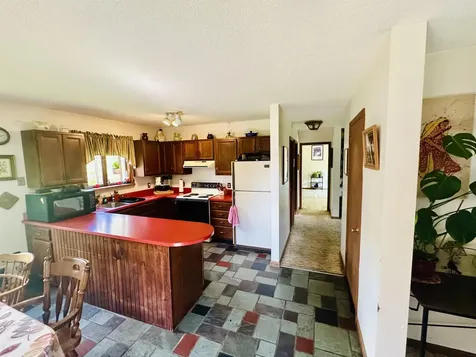 3 Mountain View Grand Isle VT 05458