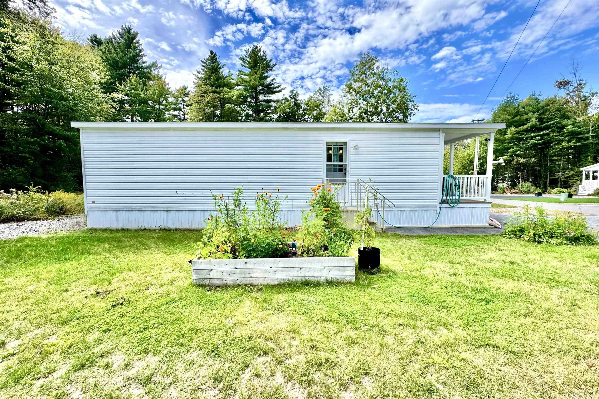 6 Torey Place Londonderry NH 03038