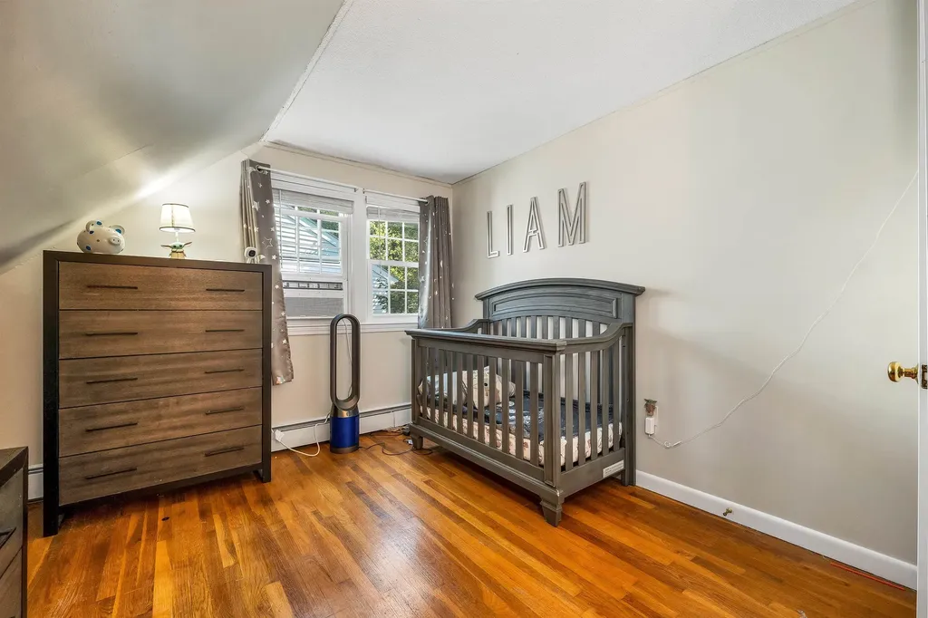 4 Washington Street Hudson NH 03051