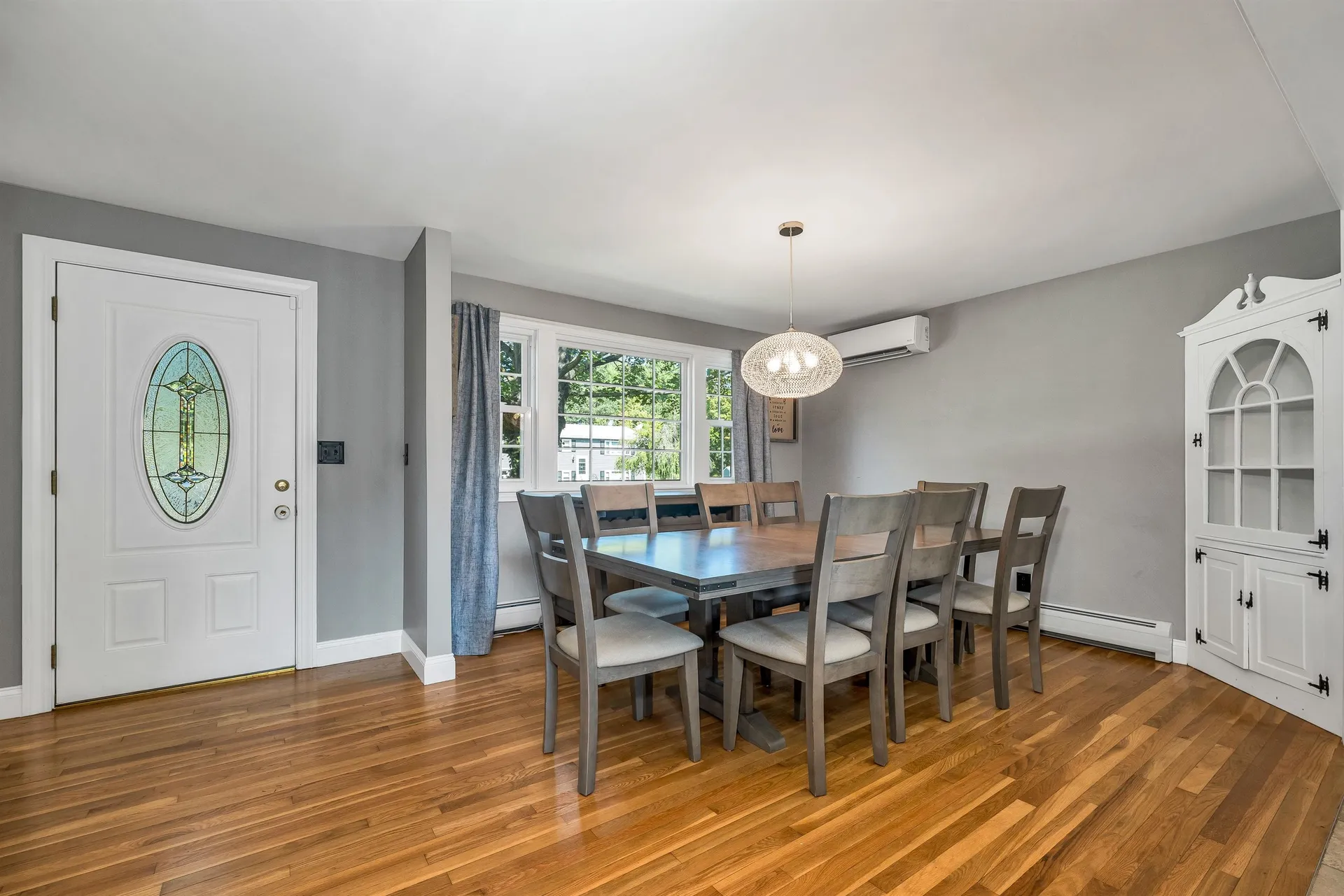 4 Washington Street Hudson NH 03051