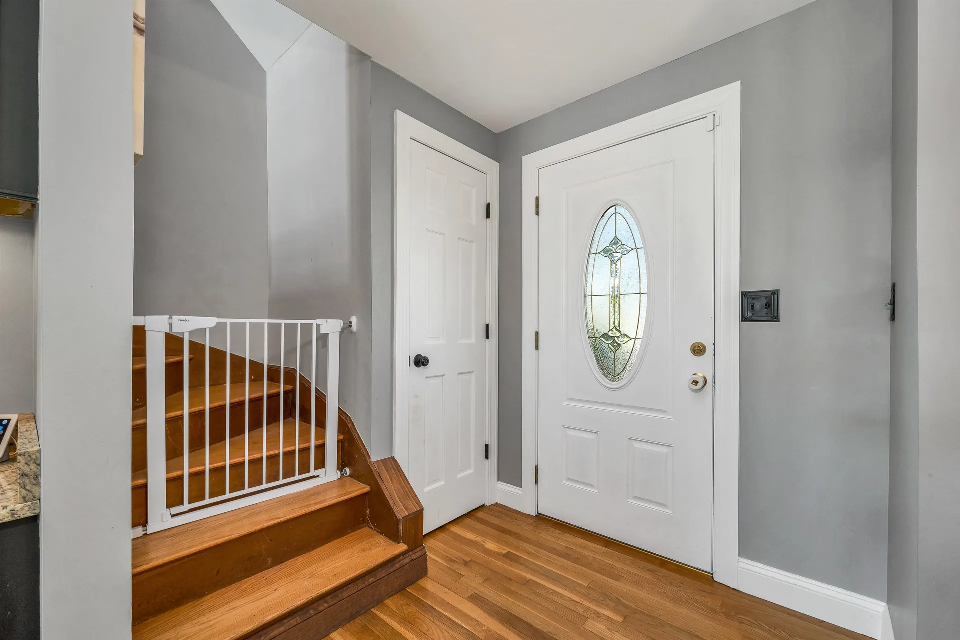 4 Washington Street Hudson NH 03051