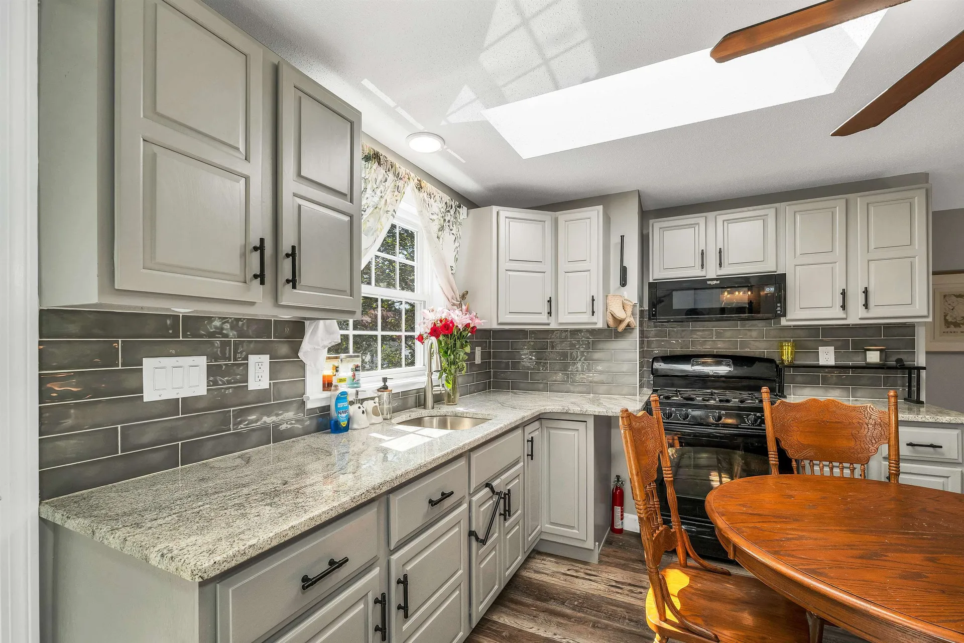 4 Washington Street Hudson NH 03051