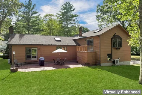 6 Weston Street Derry NH 03038