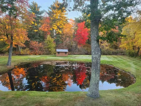 6 Weston Street Derry NH 03038