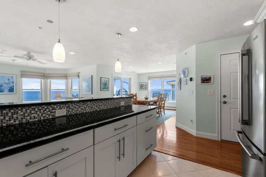 188 North End Boulevard Salisbury MA 01952