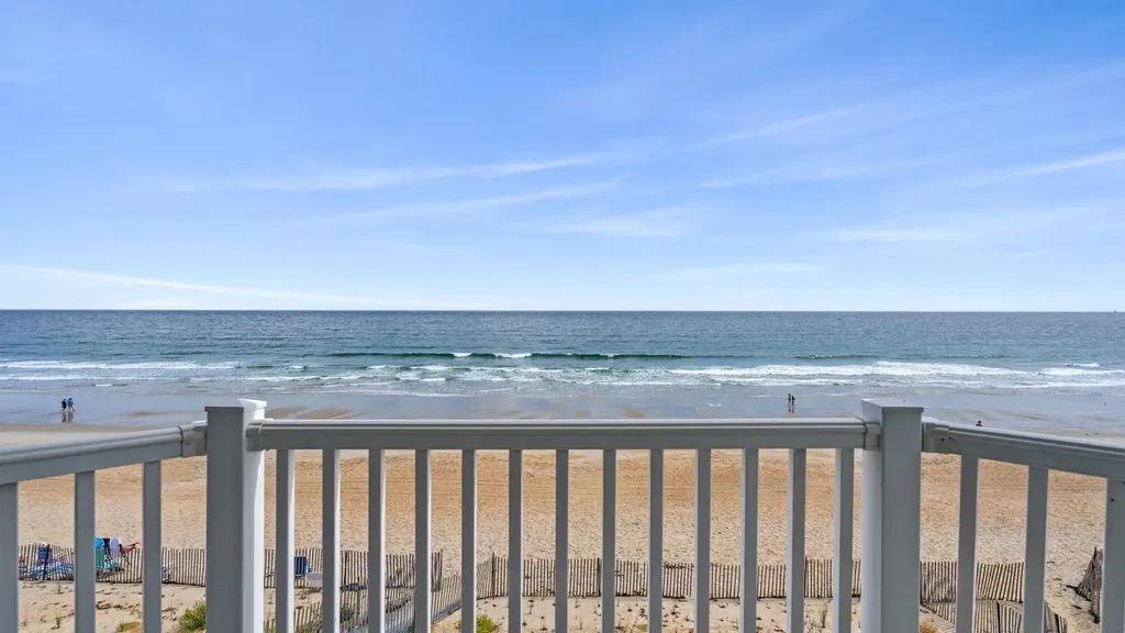 188 North End Boulevard Salisbury MA 01952