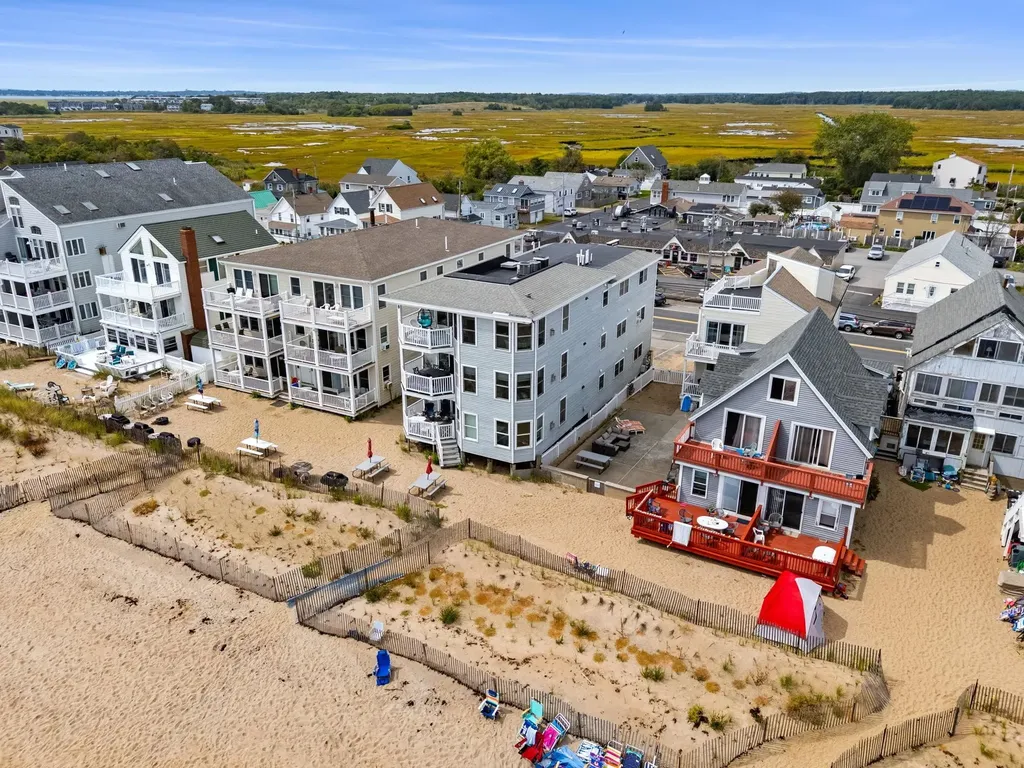 188 North End Boulevard Salisbury MA 01952