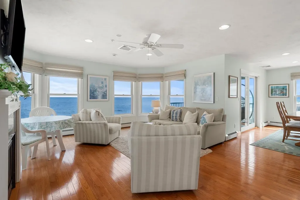 188 North End Boulevard Salisbury MA 01952