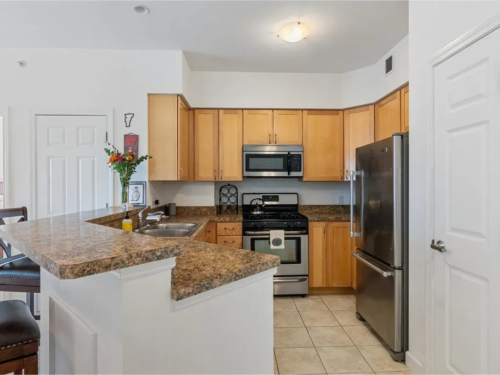 33 Naomi's Way Colchester VT 05446