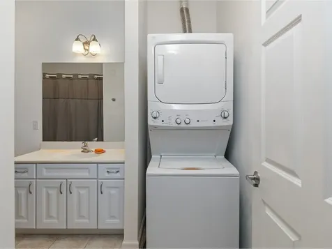 33 Naomi's Way Colchester VT 05446