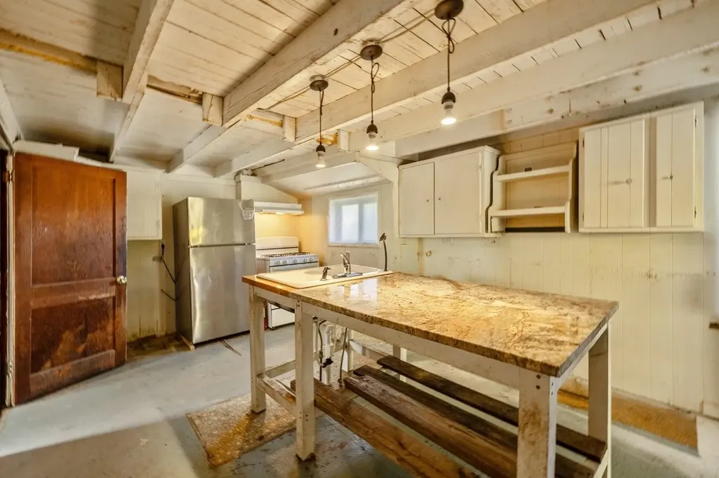 129 North Main Street Alburgh VT 05440