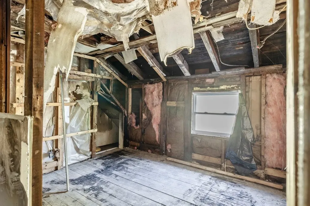 129 North Main Street Alburgh VT 05440